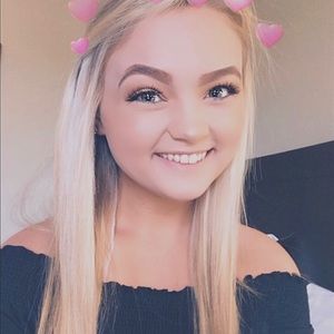 Meet your Posher, Mackenzie